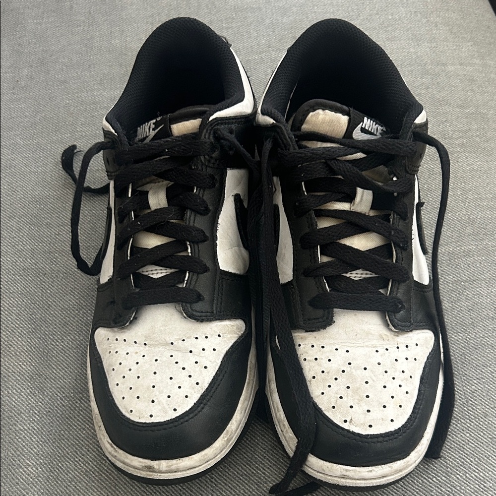 Nike Youth Black & White Low-Top Sneakers